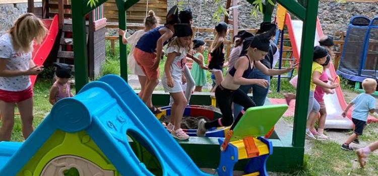 Детская площадка